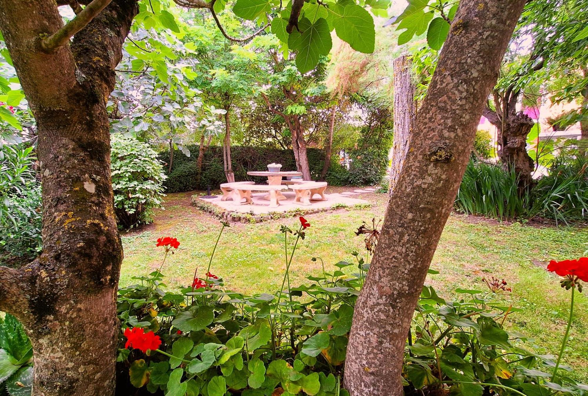 La Maison Du Soleil Saint-Gauderic Esterno foto