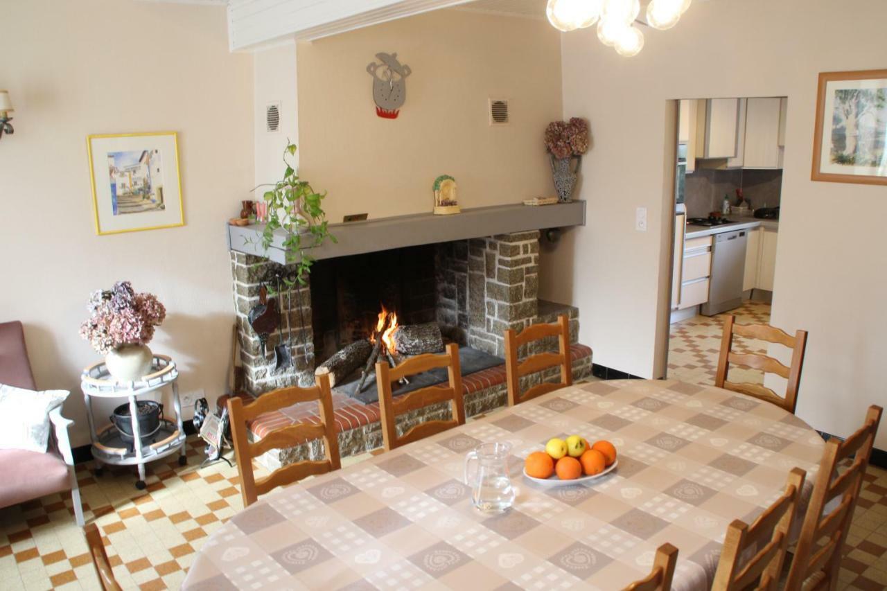 La Maison Du Soleil Saint-Gauderic Esterno foto